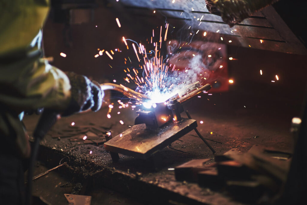 Precision metal fabrication and welding for LED frames, aluminium sign structures, weatherproof billboard supports, and custom display components for indoor and outdoor signage