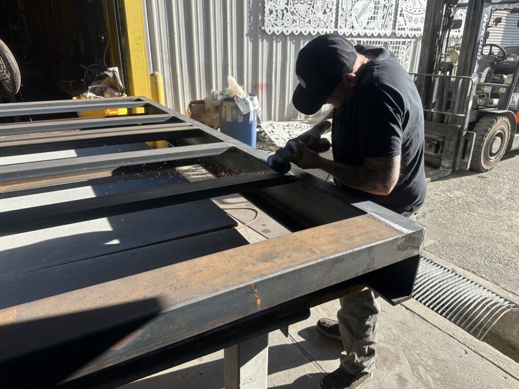 Precision metal fabrication and welding for LED frames, aluminium sign structures, weatherproof billboard supports, and custom display components for indoor and outdoor signage